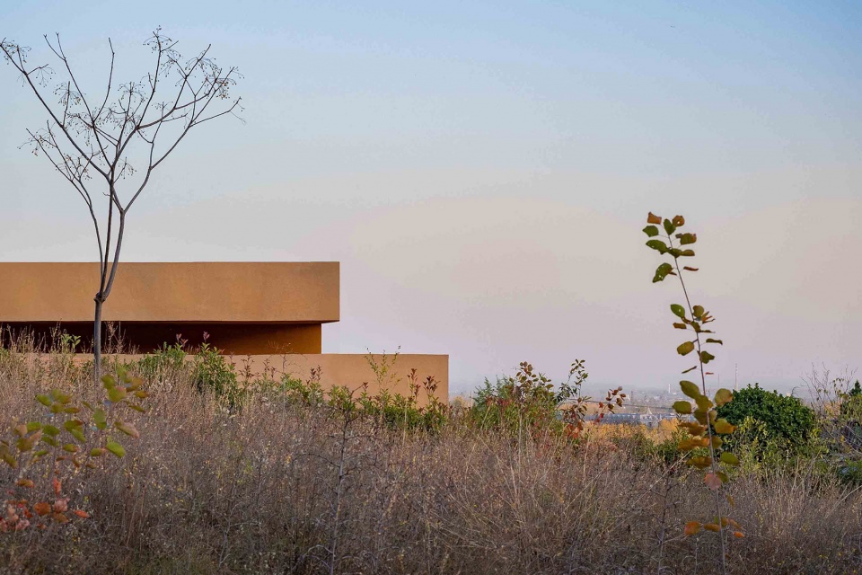 longshan cemetery jiaozuo china by studio 10