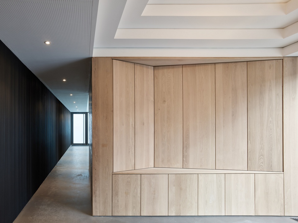 27 collective housing for bouygues real estate by maxime schmitt architecte
