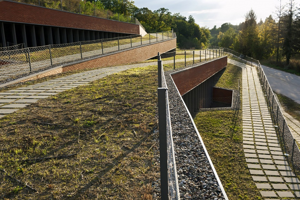 gooood archive Earth Sheltered Architecture