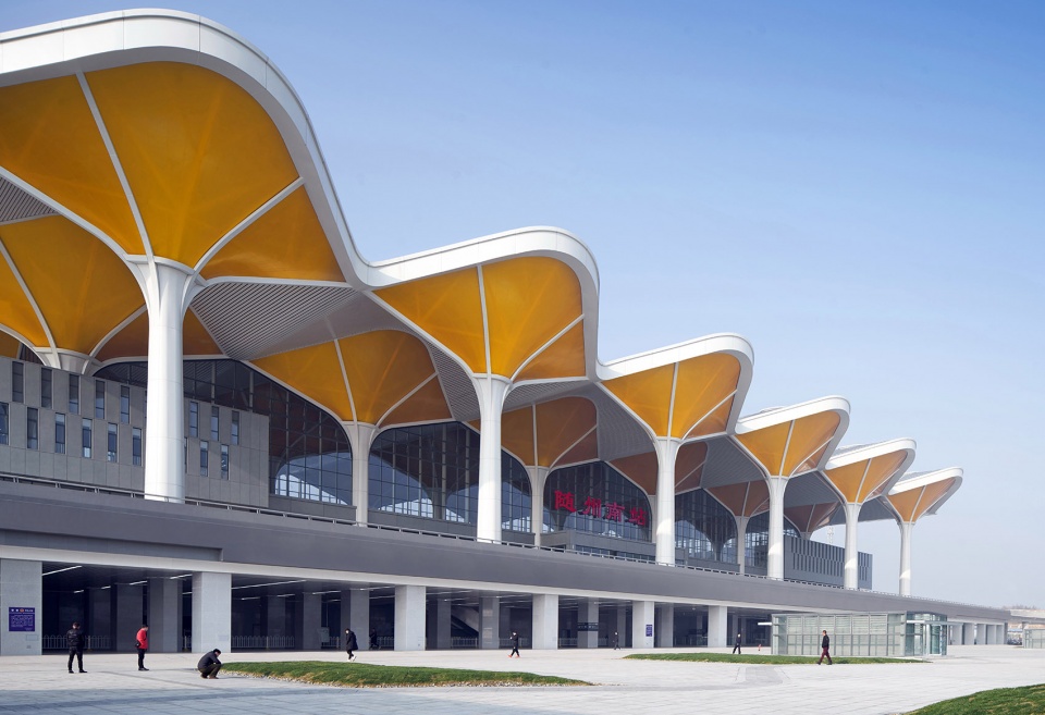 suizhou south railway station china by csadi