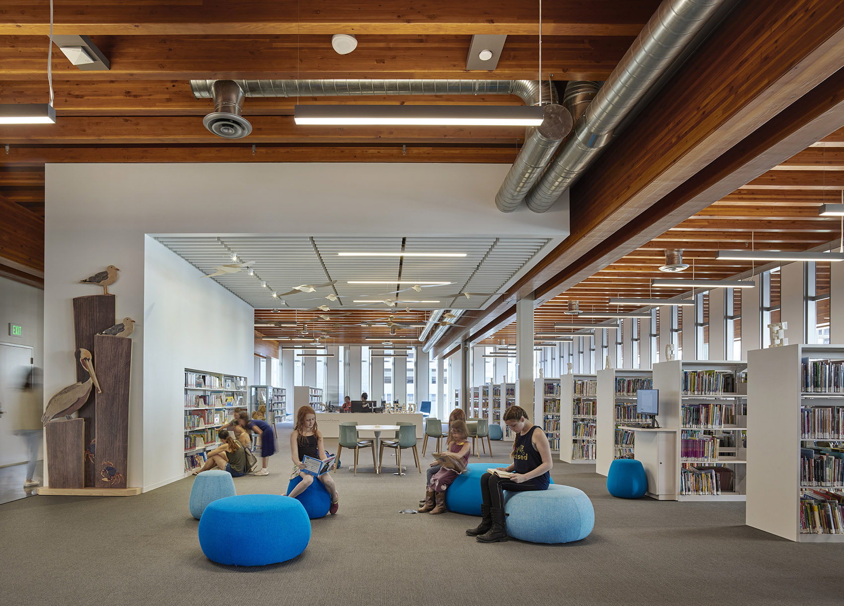 Fjs Library. Design Billie Jean King Main Library by SOM - 谷德设计网