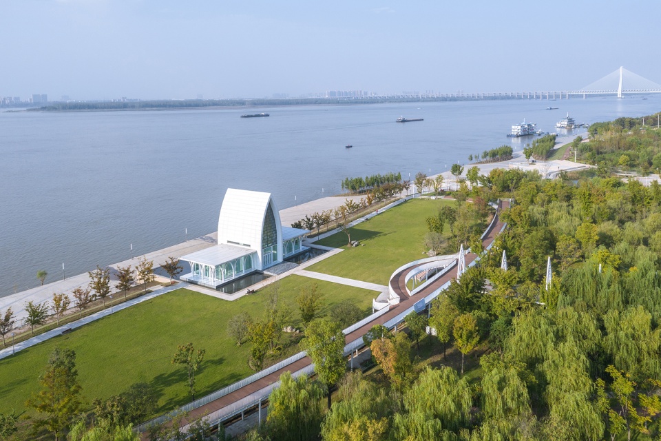 wuhan qingshan wedding hall by uao