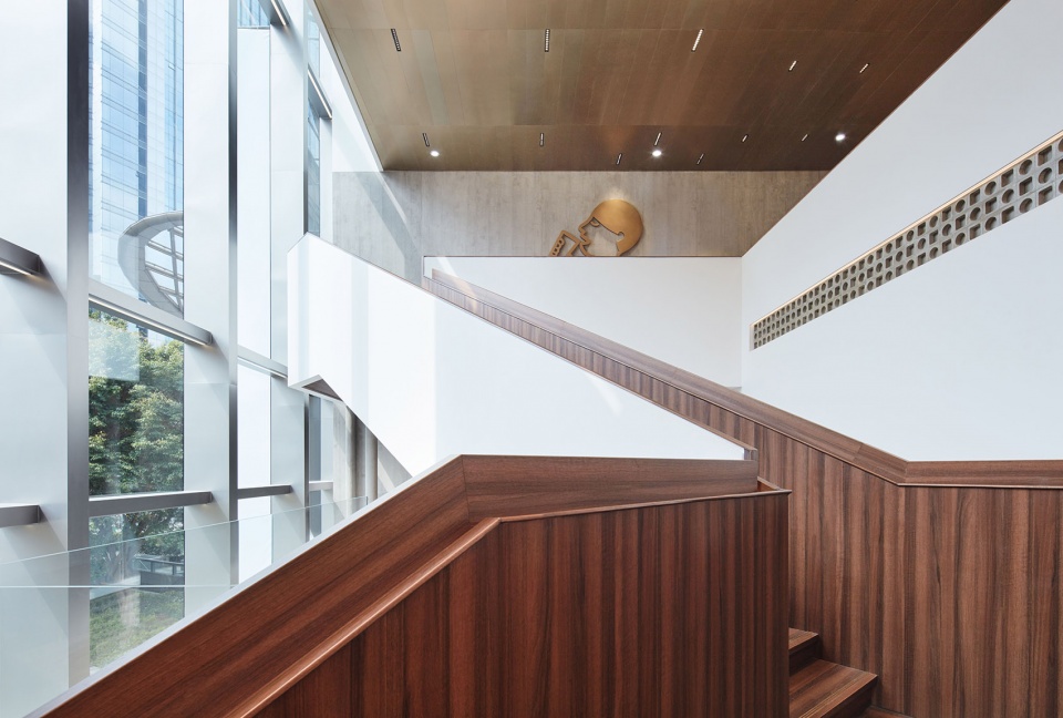 HEYTEA LAB GUANGZHOU by Leaping Creative