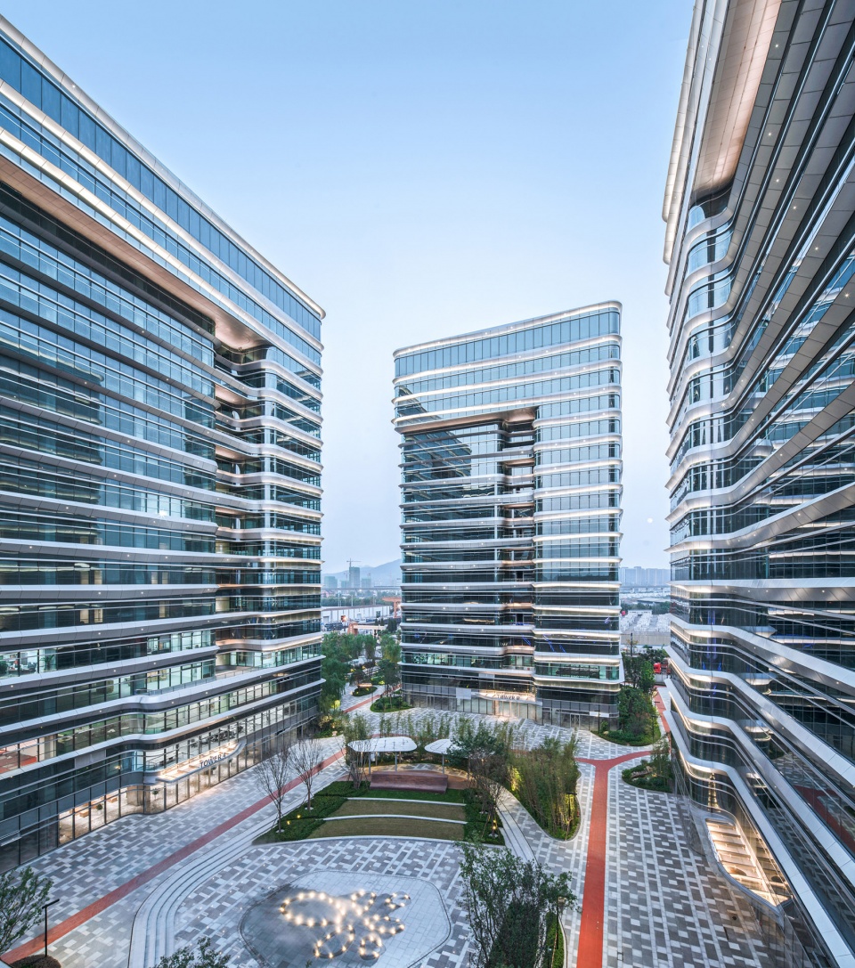 Shunfeng Innovation Center China by HANJIA