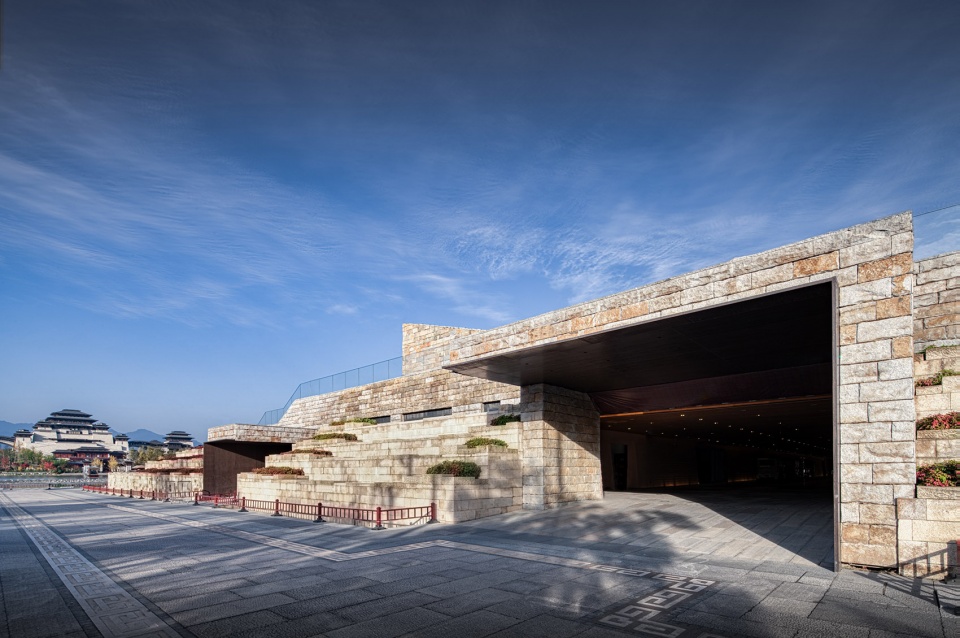 Xinghan Theatrical Platform China by DUS Studio