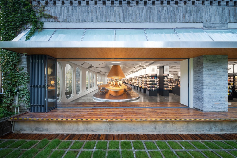 GUGA Books China by WT Architects Giorgio Cheng