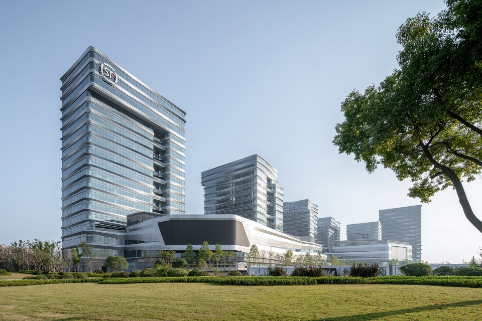 Shunfeng Innovation Center China by HANJIA