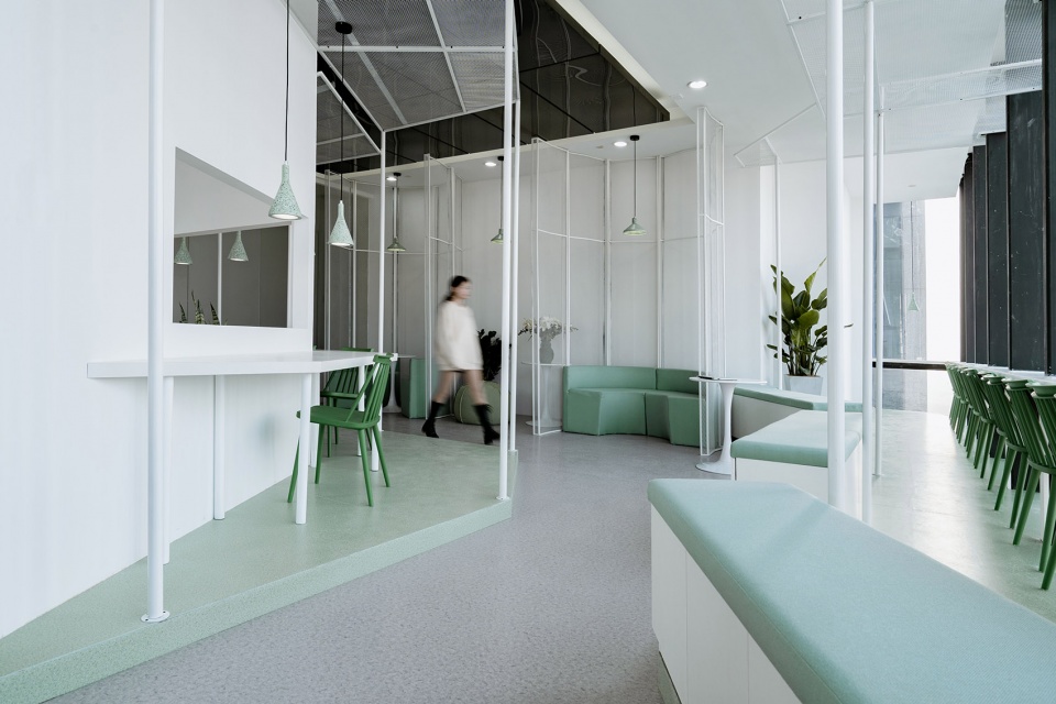 “Sky Gallery” Aerial Study Room Parallect Design