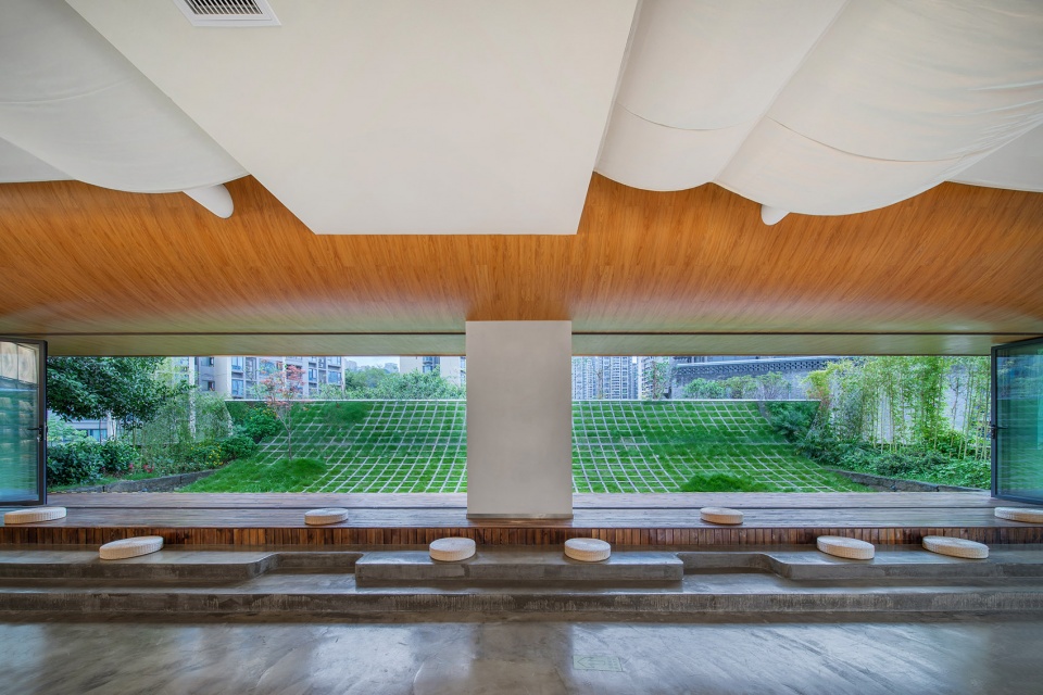 GUGA Books China by WT Architects Giorgio Cheng