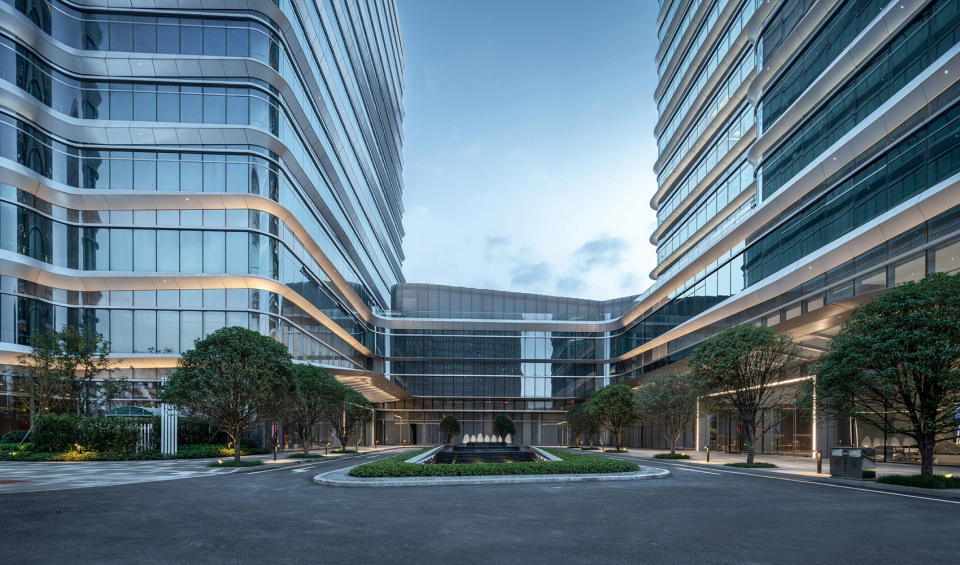 Shunfeng Innovation Center China by HANJIA