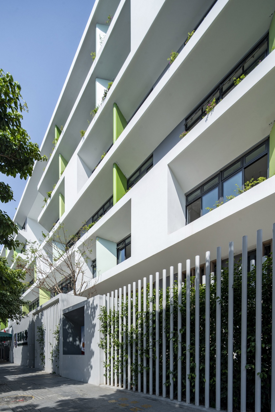 stacked campus xinzhou primary school shenzhen china by atelier y