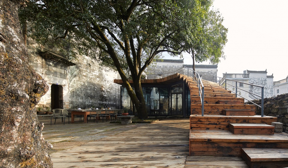 restoration and reconstruction of liu geng tang hall in hongguan village wuyuan china by 3andwich design he wei studio