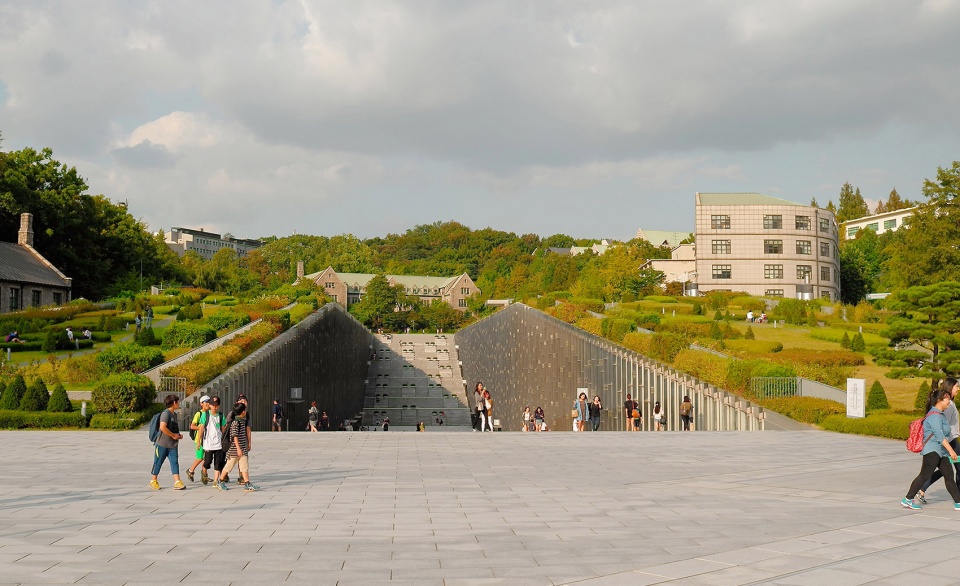 gooood archive Earth Sheltered Architecture