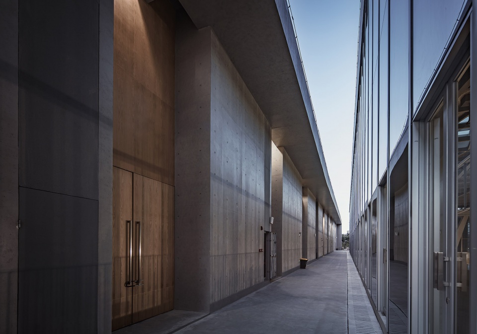 gymnasium in zhuhai campus sun yat sen university china by biadsc