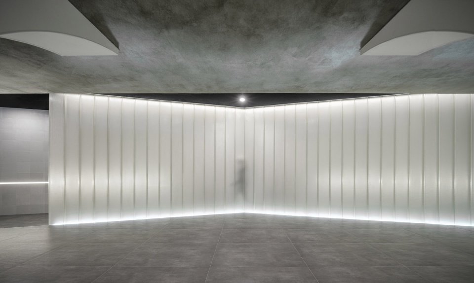 Chang Chun Time Cube Swimming Fitness Center China by STEPS architecture design