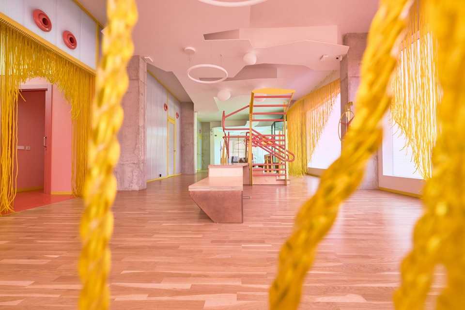 nexus8 traumatology clinic by magicarch