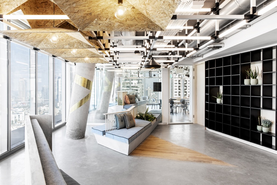 NATURAL INTELLIGENCE Offices by Roy David Architecture