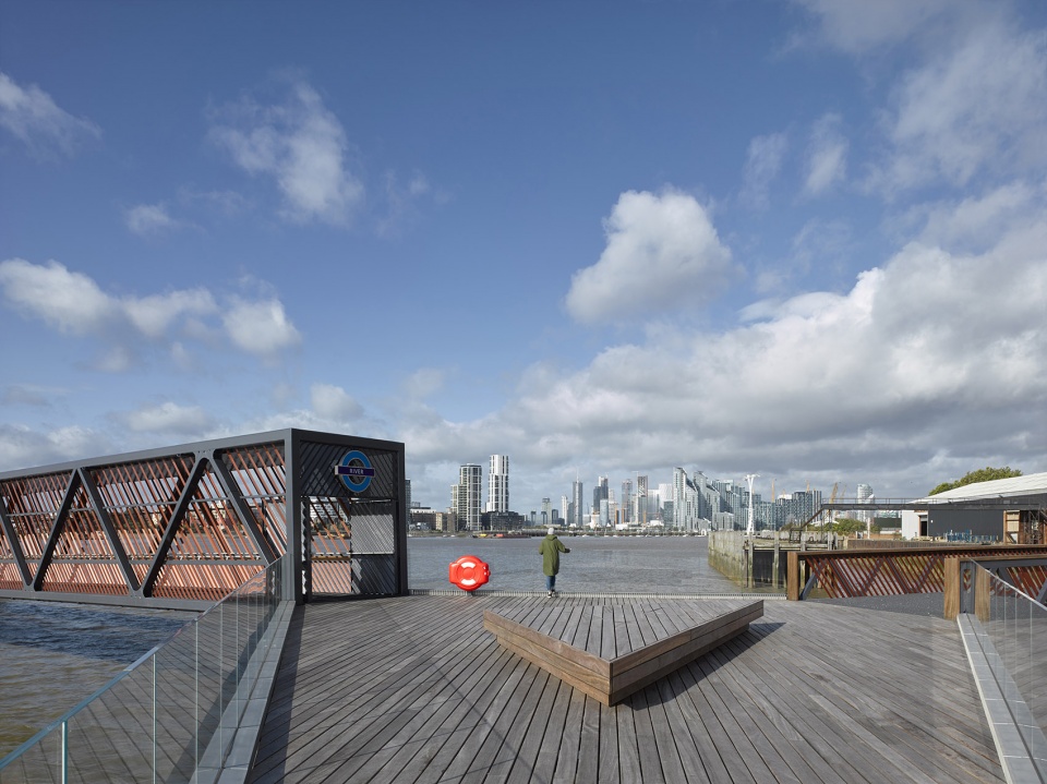 royal wharf pier by nex architecture