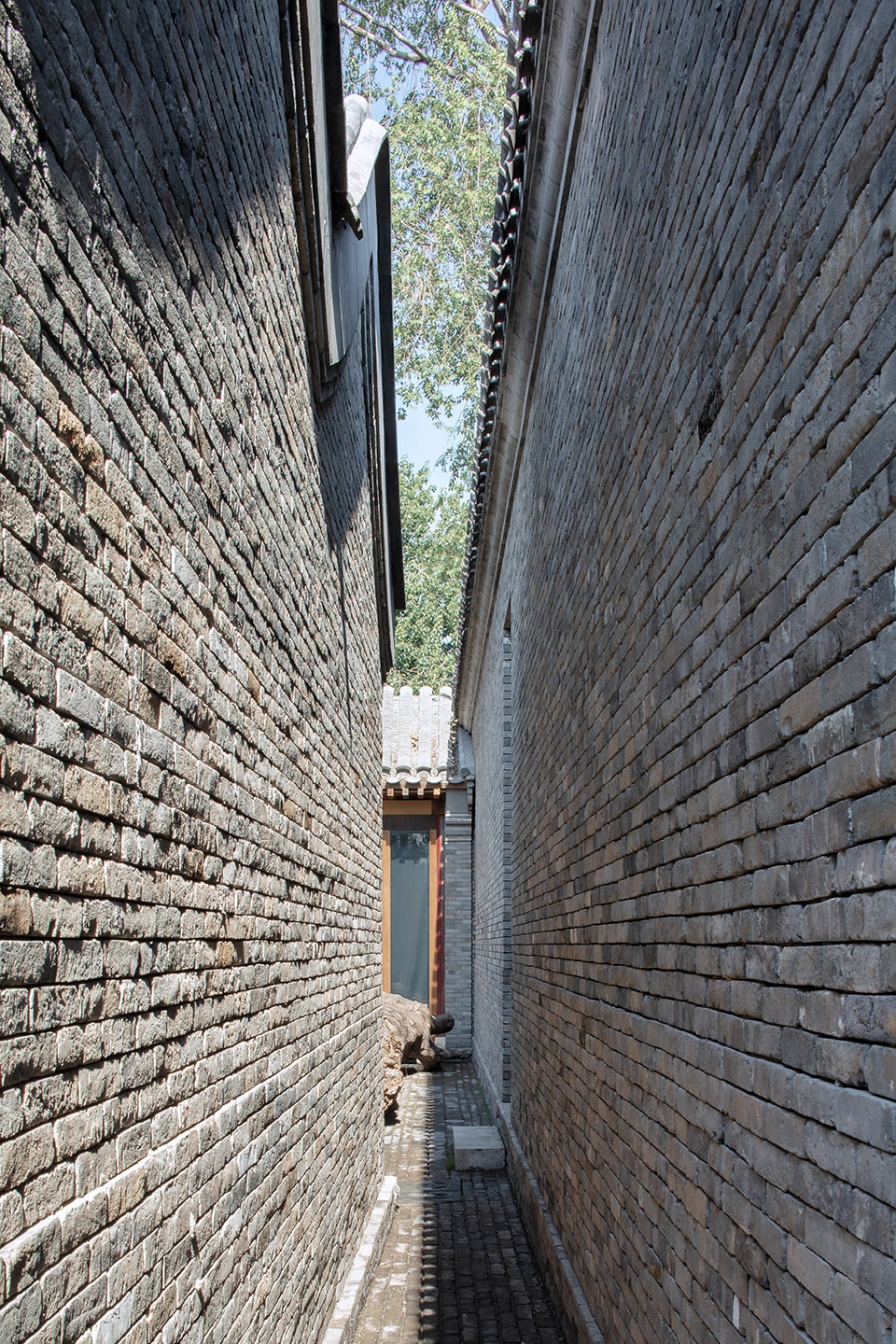 Time Shard-Chinese Opera Base in the Qingyun Hutong, Beijing, China by  Origin Architect - Gooood