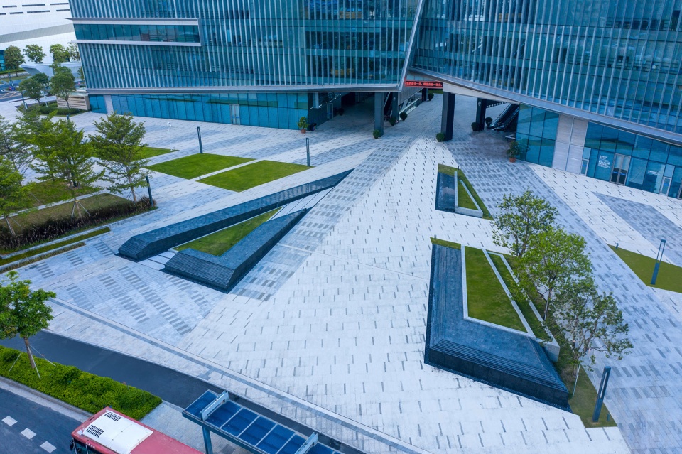The Industrial Service Center in Jinwan Aviation Town UPS