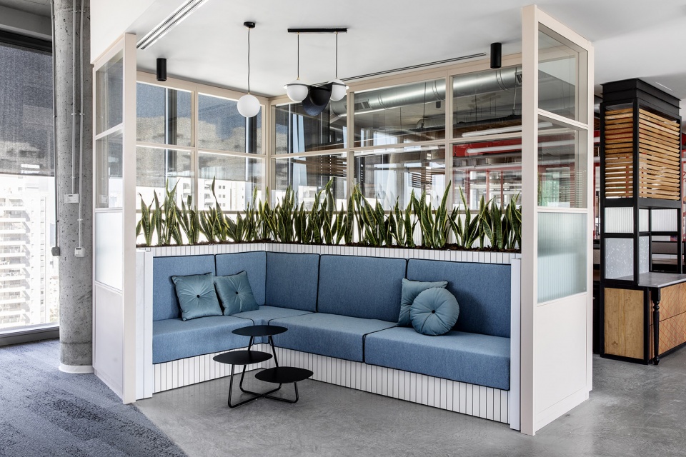 NATURAL INTELLIGENCE Offices by Roy David Architecture