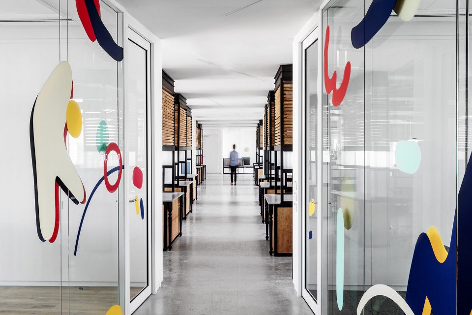 NATURAL INTELLIGENCE Offices by Roy David Architecture