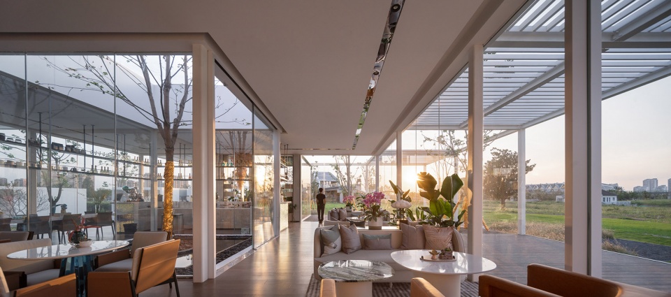 Free Spring Morning Lacime Architects