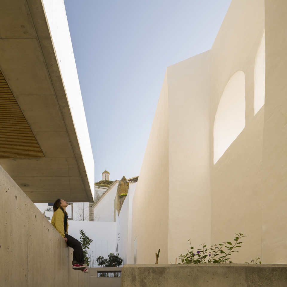 House of the Nuns Mario Martins Atelier