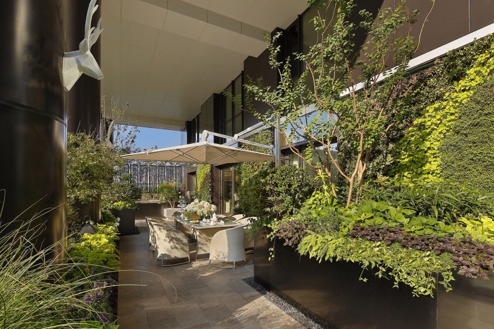 Hanhai Luxury Condos ARCHIMORPHIC INC