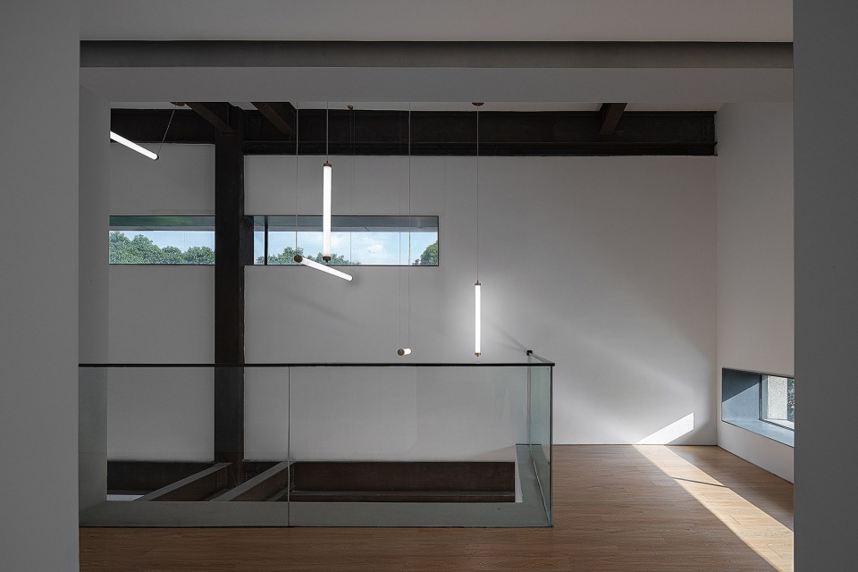 Suzhou Iris Art Realm lycs