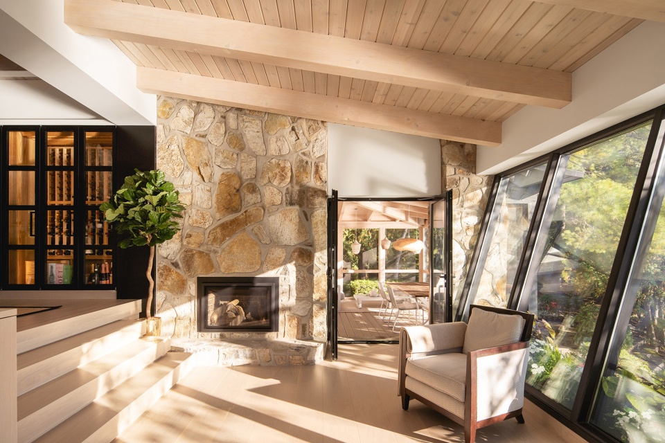 Cottage on the Point Paul Bernier Architecte