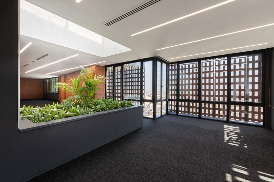 sharif office building by hooba design