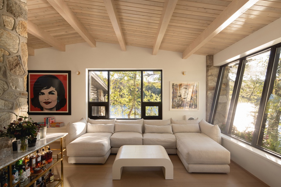 Cottage on the Point Paul Bernier Architecte