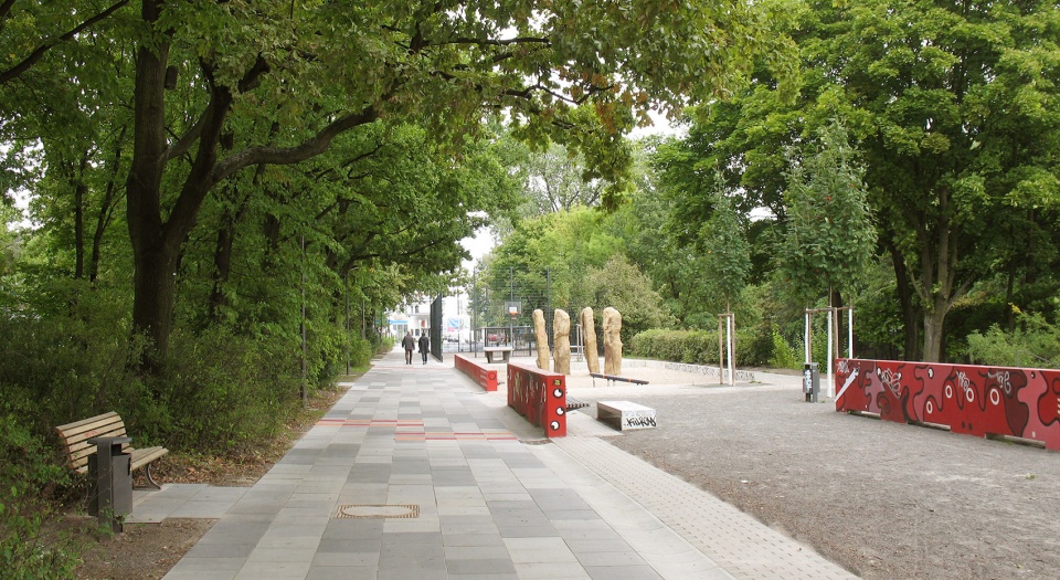 south lohmuehleninsel park berlin by rehwaldt landscape architects