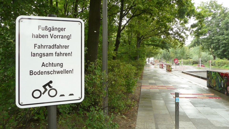 south lohmuehleninsel park berlin by rehwaldt landscape architects