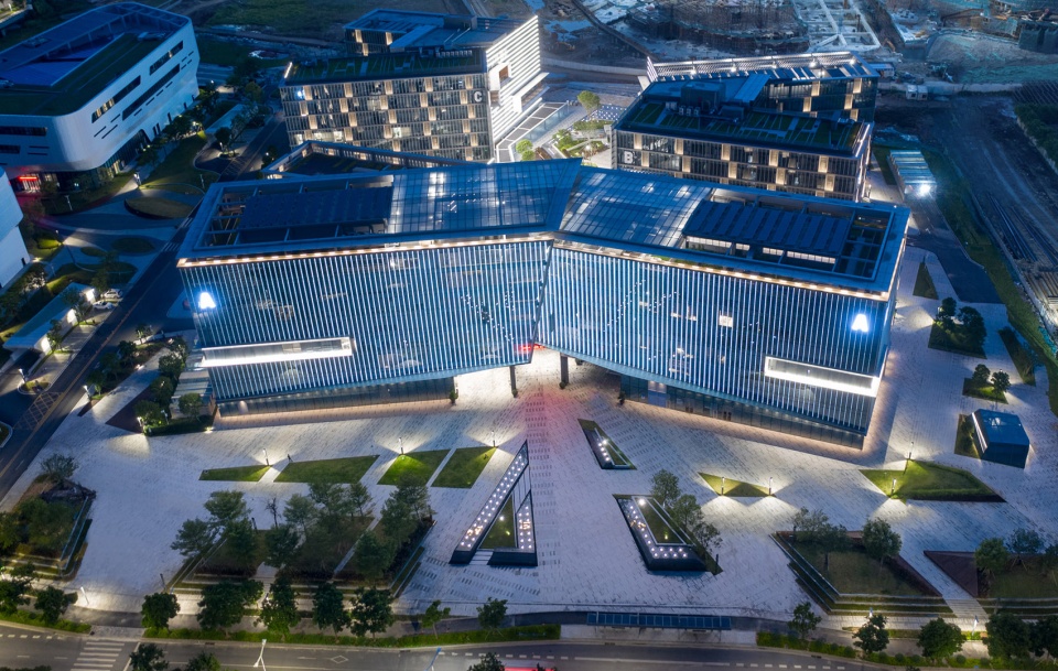 The Industrial Service Center in Jinwan Aviation Town UPS