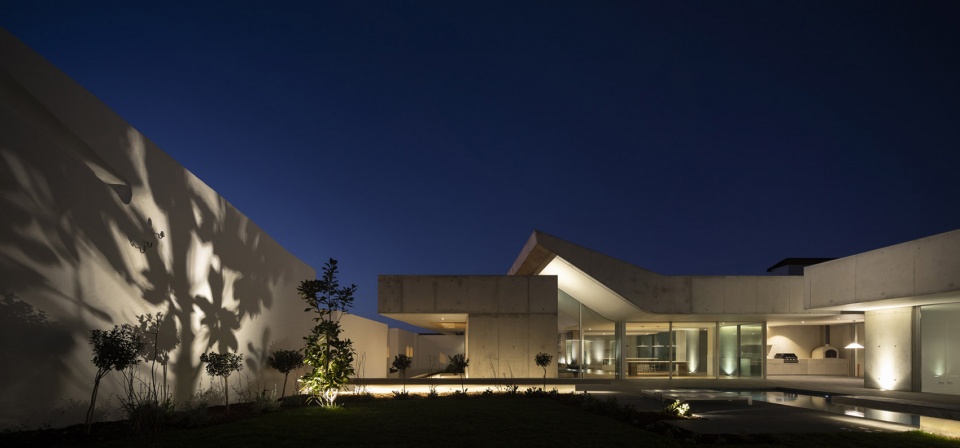 House of the Nuns Mario Martins Atelier