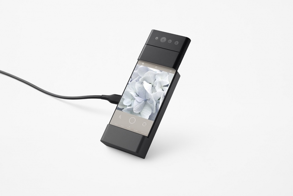 slide phone for oppo by nendo
