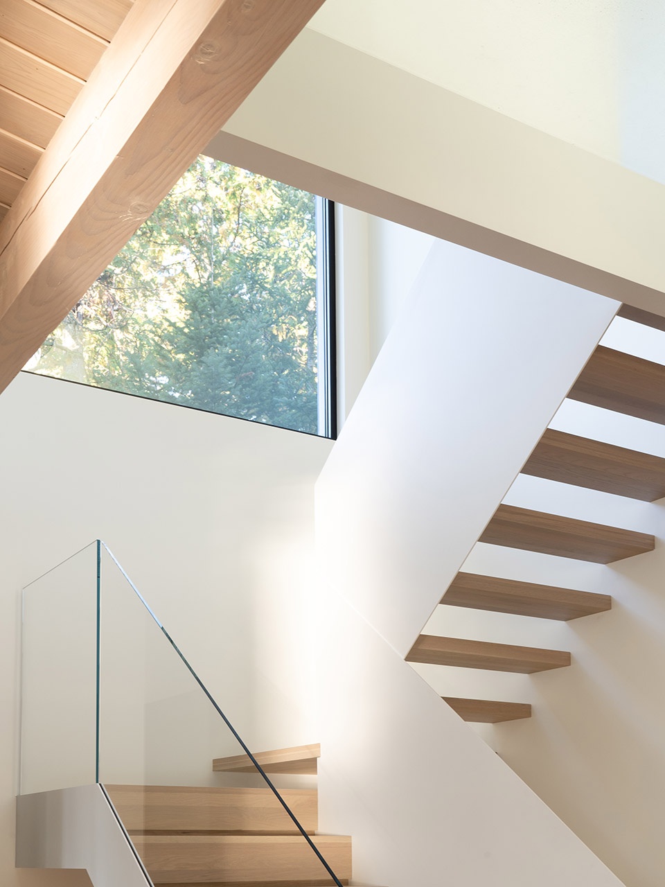 Cottage on the Point Paul Bernier Architecte