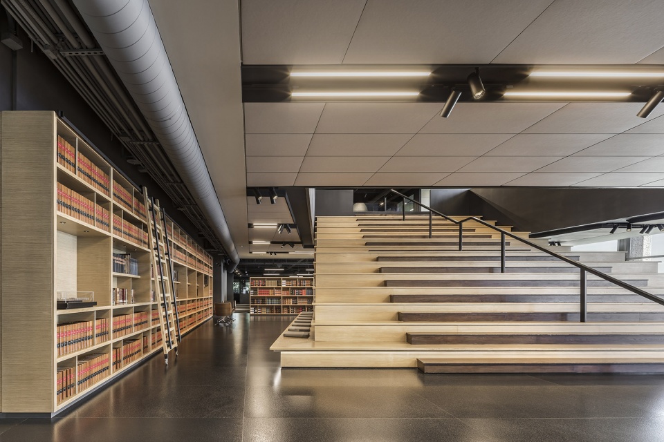 corporate c mexico city by esrawe studio