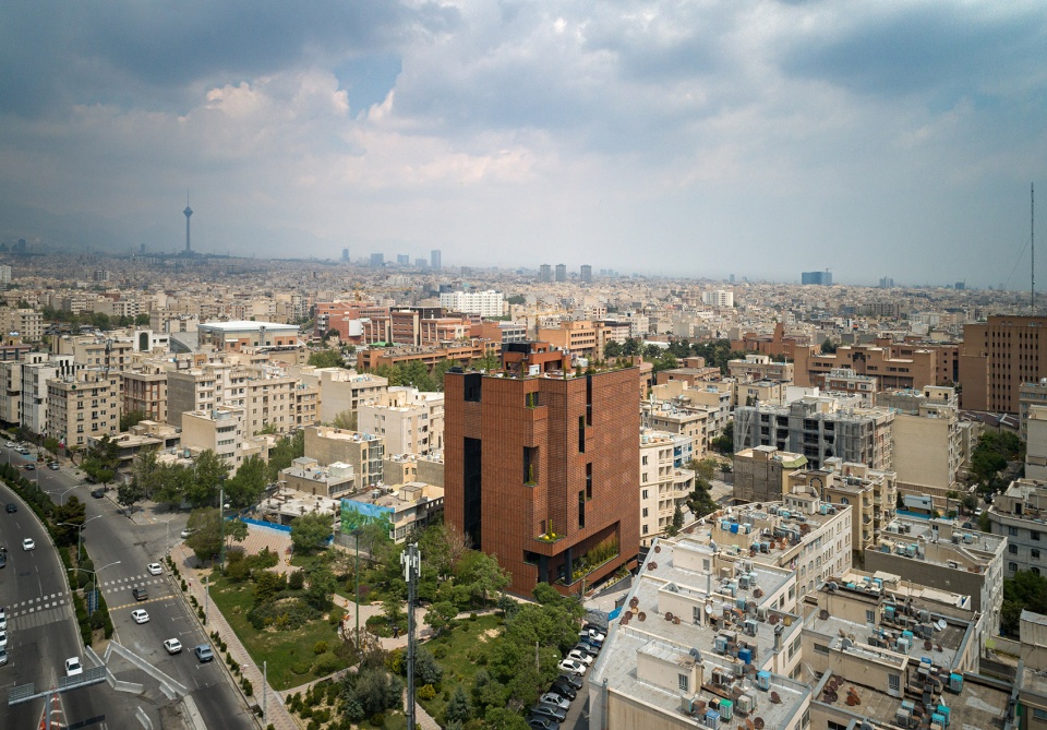 sharif office building by hooba design