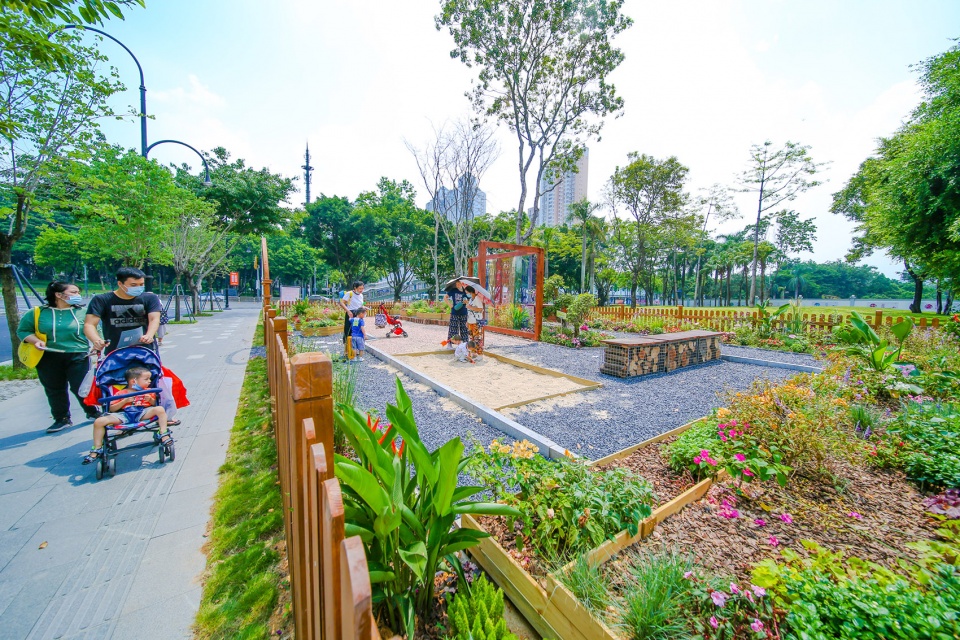 Baihua 2nd Road Child Friendly Block China by Shenzhen Urban Transport Planning Center