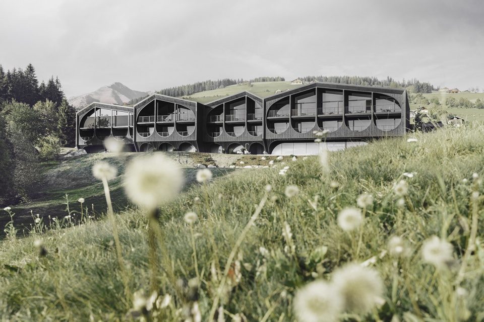 Hotel Milla Montis by Peter Pichler Architecture
