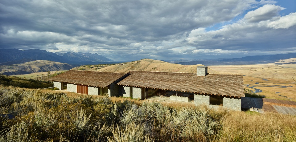 Jackson Hole House by McLean Quinlan