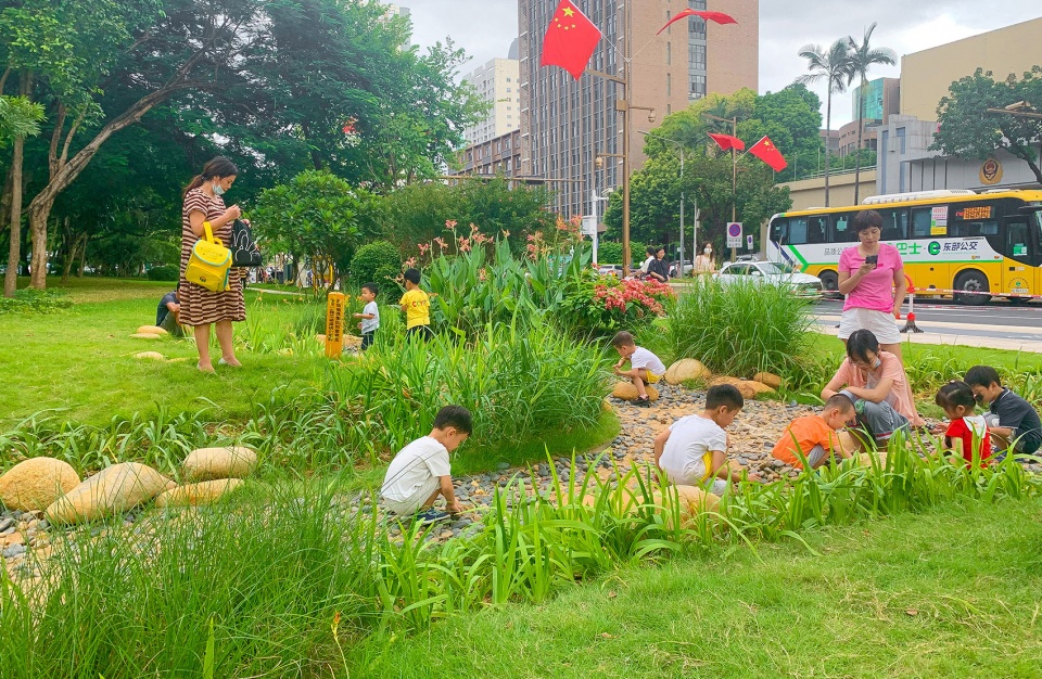 Baihua 2nd Road Child Friendly Block China by Shenzhen Urban Transport Planning Center