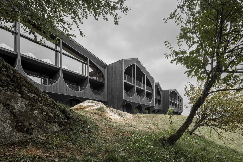 Hotel Milla Montis by Peter Pichler Architecture