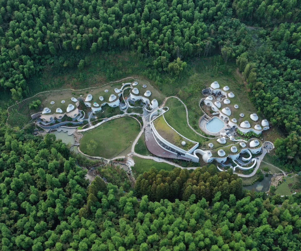The Loop Village Resort Hotel China by MAaP