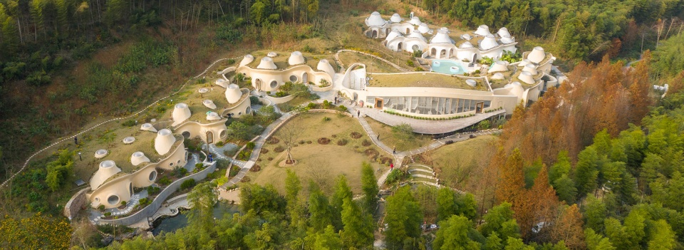 The Loop Village Resort Hotel China by MAaP
