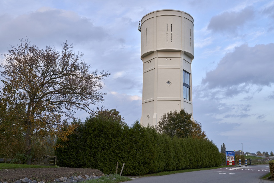 Transformation of the watertower in Nieuw Lekkerland by RV Architectuur
