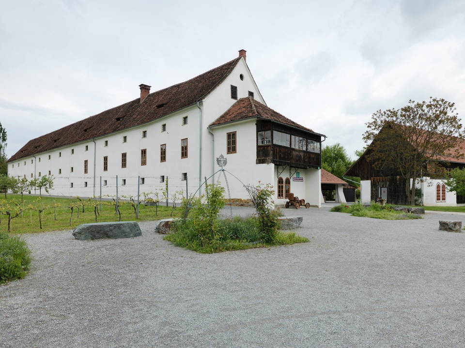 nature park grottenhof by innocad